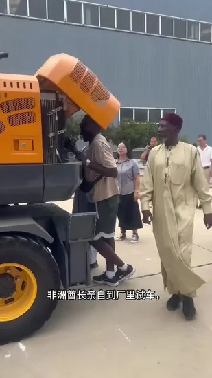 Made in China Hydraulic Wheel Excavator Earthmoving Machinery Wheel Excavator Rotary Wood Grab Excavator Wood Grabber 